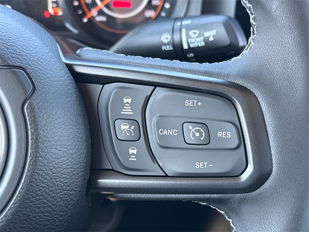 2025 Jeep Gladiator Willys photo 27