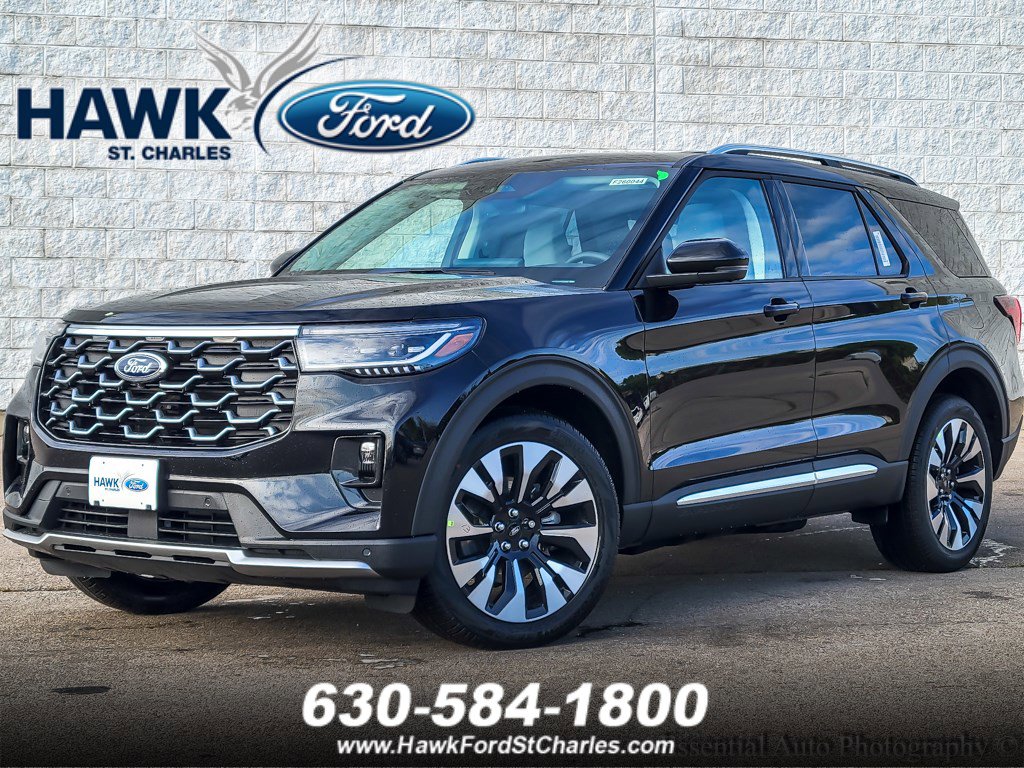 2026 Ford Explorer Platinum's photo