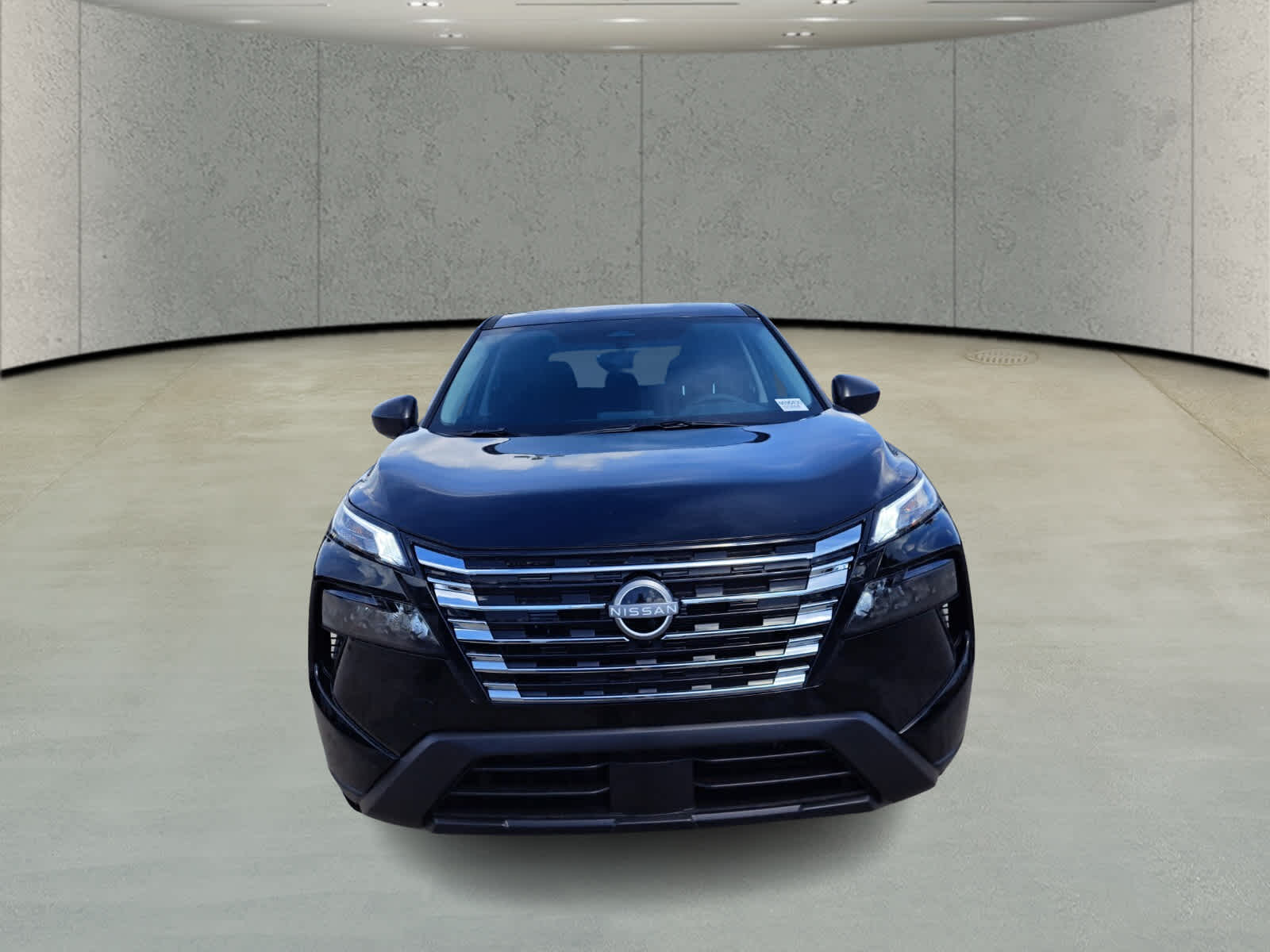 2026 Nissan Rogue S photo 3
