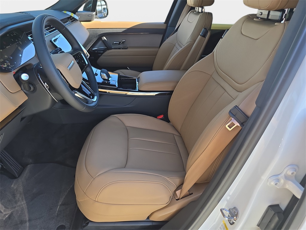 2025 Land Rover Range Rover Sport SE photo 9