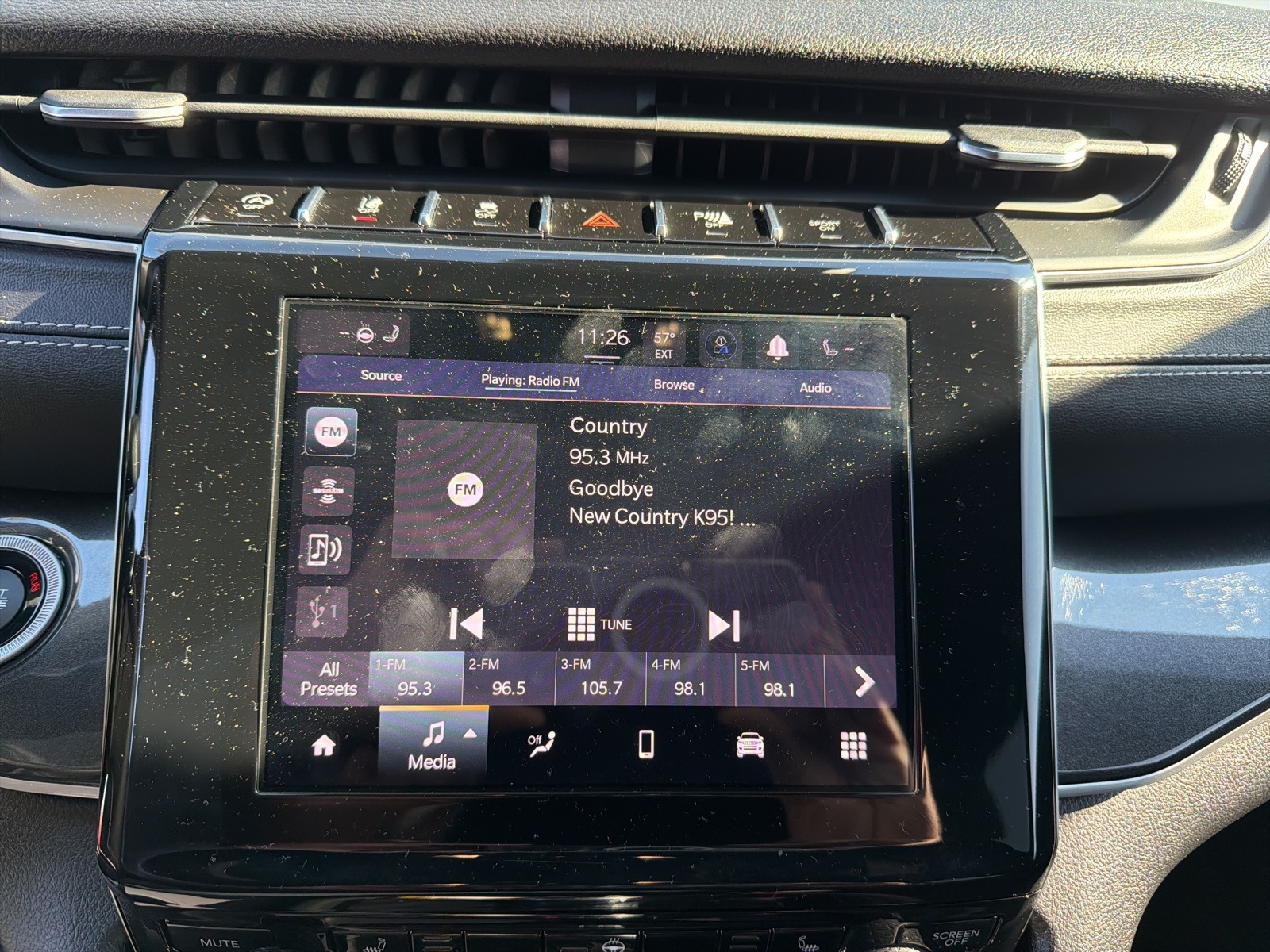 2022 Jeep Grand Cherokee Altitude photo 4