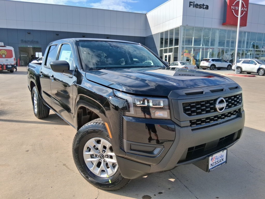 2026 Nissan Frontier S's photo