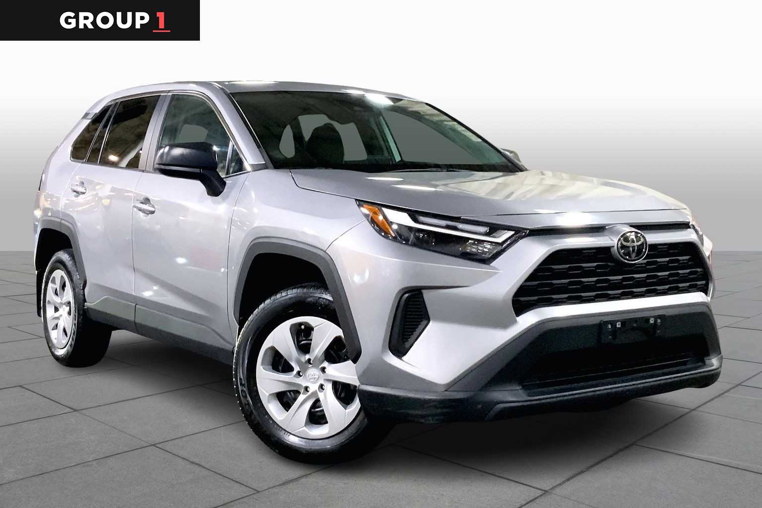 Used 2023 Toyota RAV4 LE with VIN 2T3F1RFV1PC334527 for sale in Kansas City