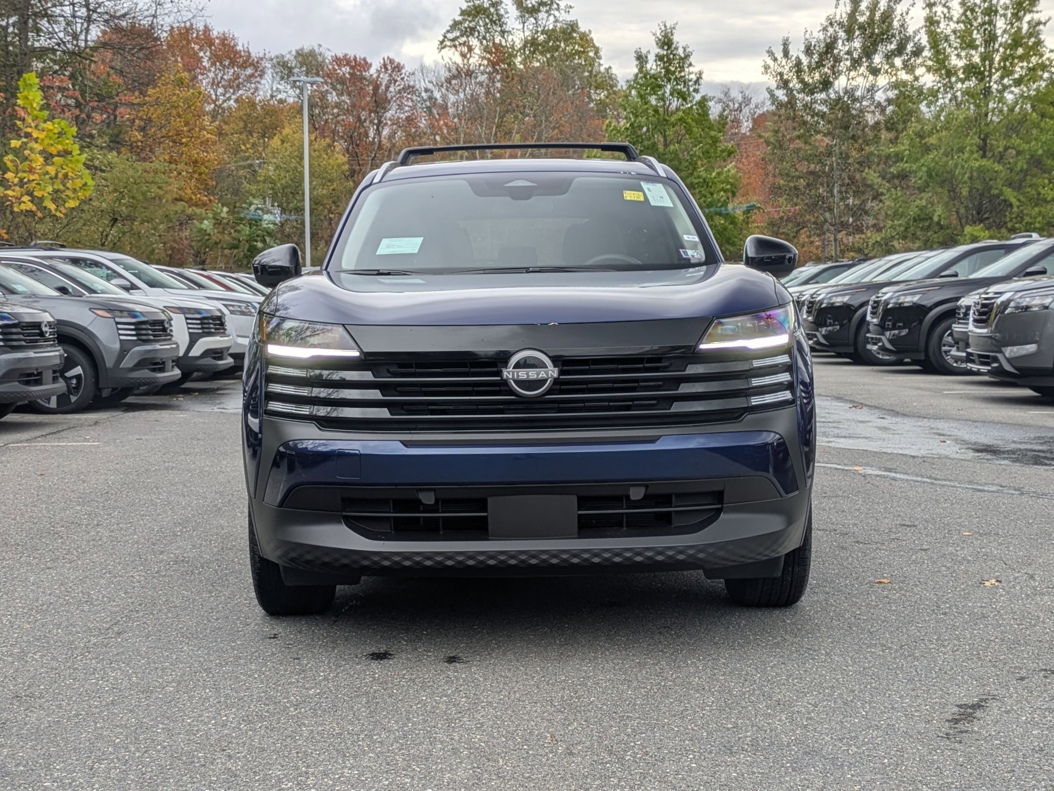 2026 Nissan Kicks SV photo 2