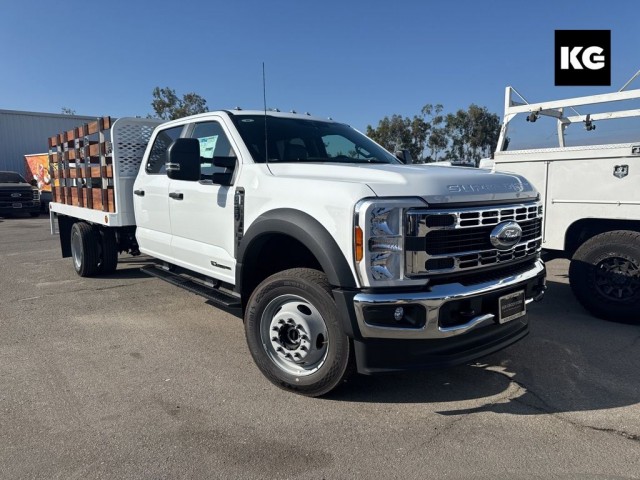 2026 Ford F-550 Super Duty Chassis Cab XL's photo