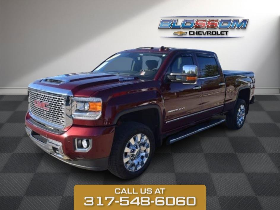 2017 Gmc Sierra 2500 HD Denali photo 3