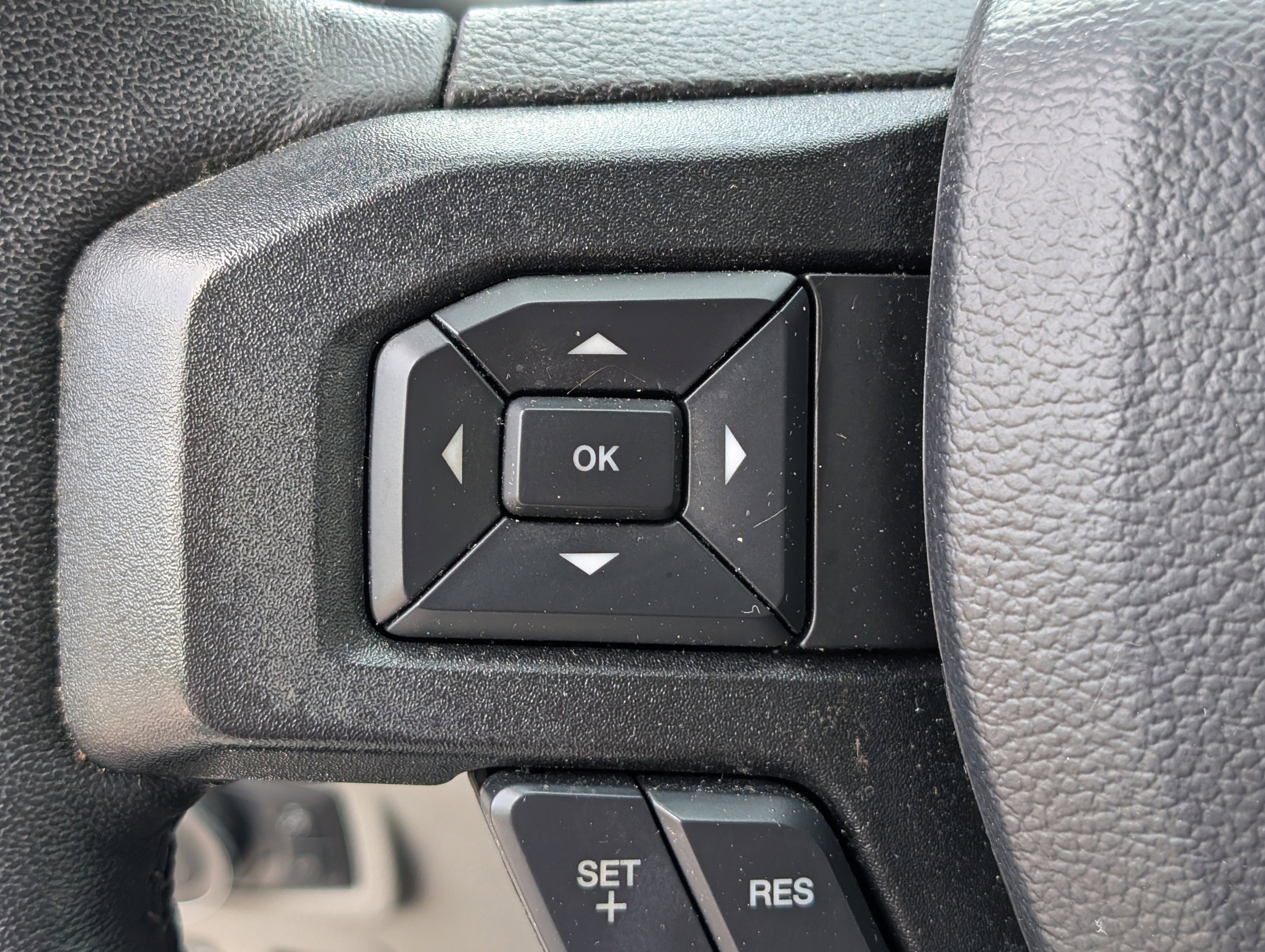 2020 Ford F-150 XLT photo 18