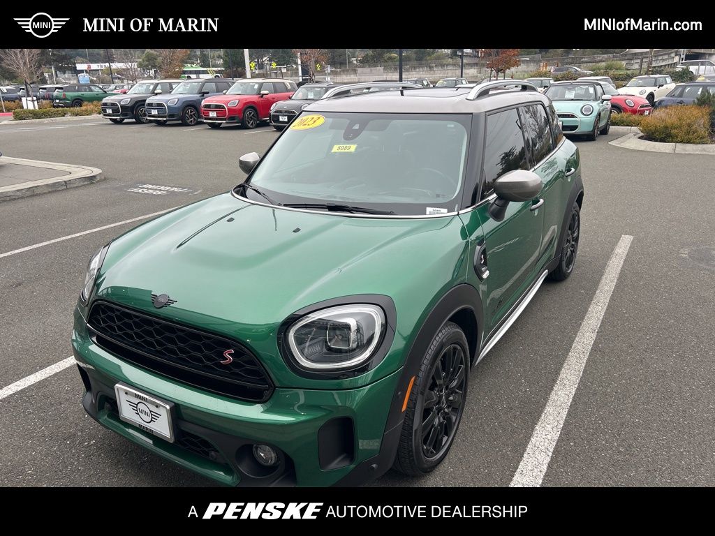2023 MINI Countryman S's photo
