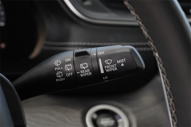 2023 Jeep Grand Cherokee Limited photo 28