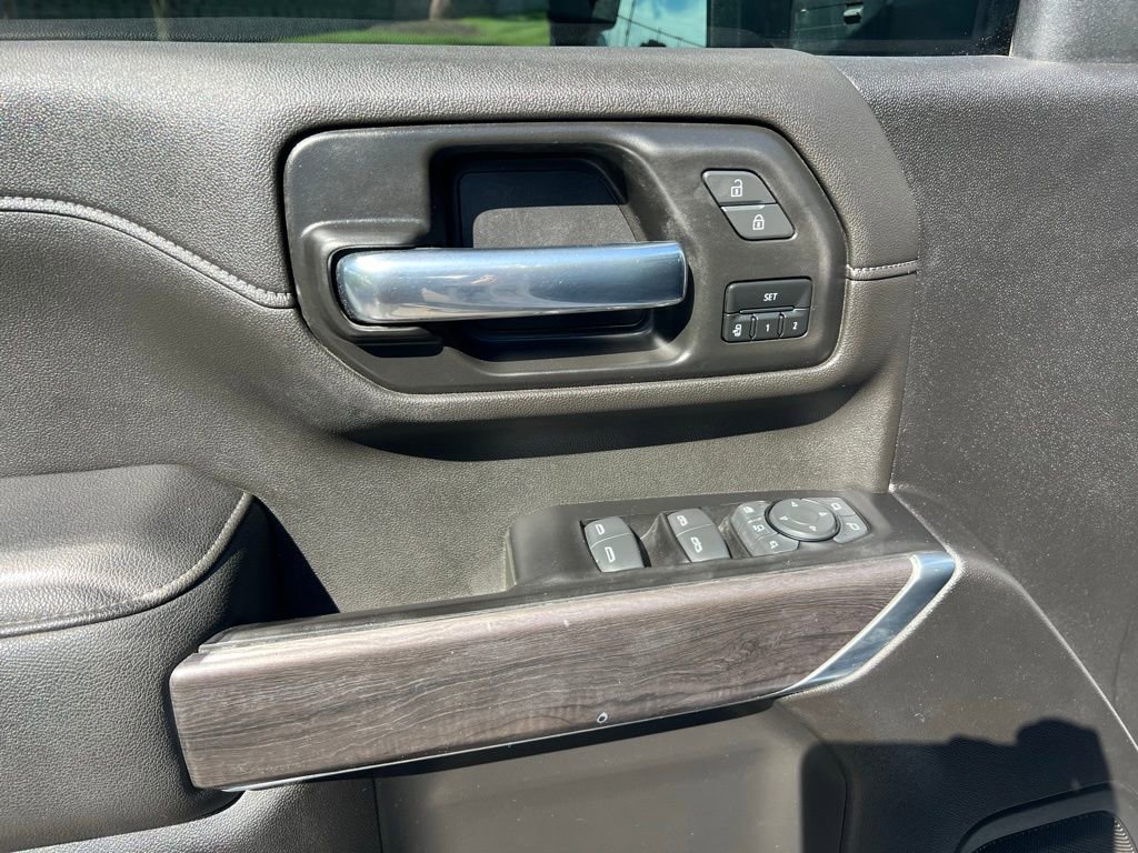 2022 Chevrolet Silverado 2500HD LTZ photo 15