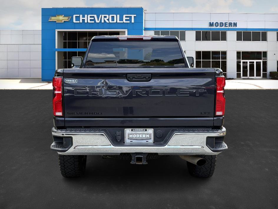 2024 Chevrolet Silverado 2500HD LTZ photo 4