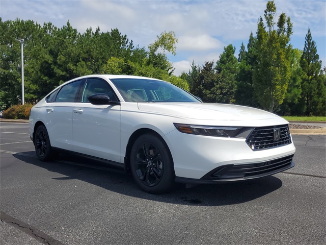 2025 Honda Accord SE photo 3