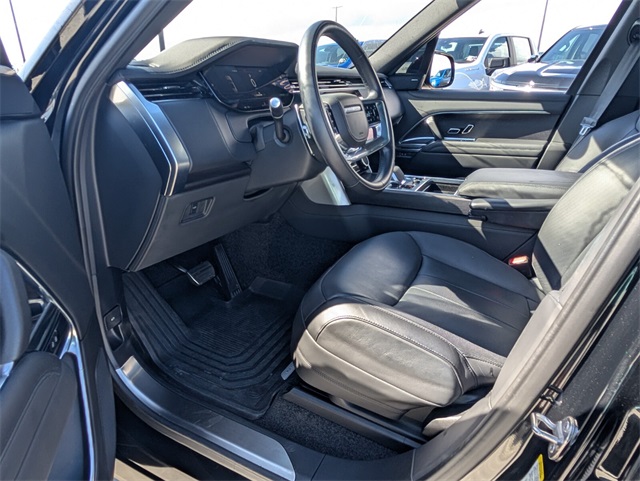 Used 2023 Santorini Black Land Rover SE image 7