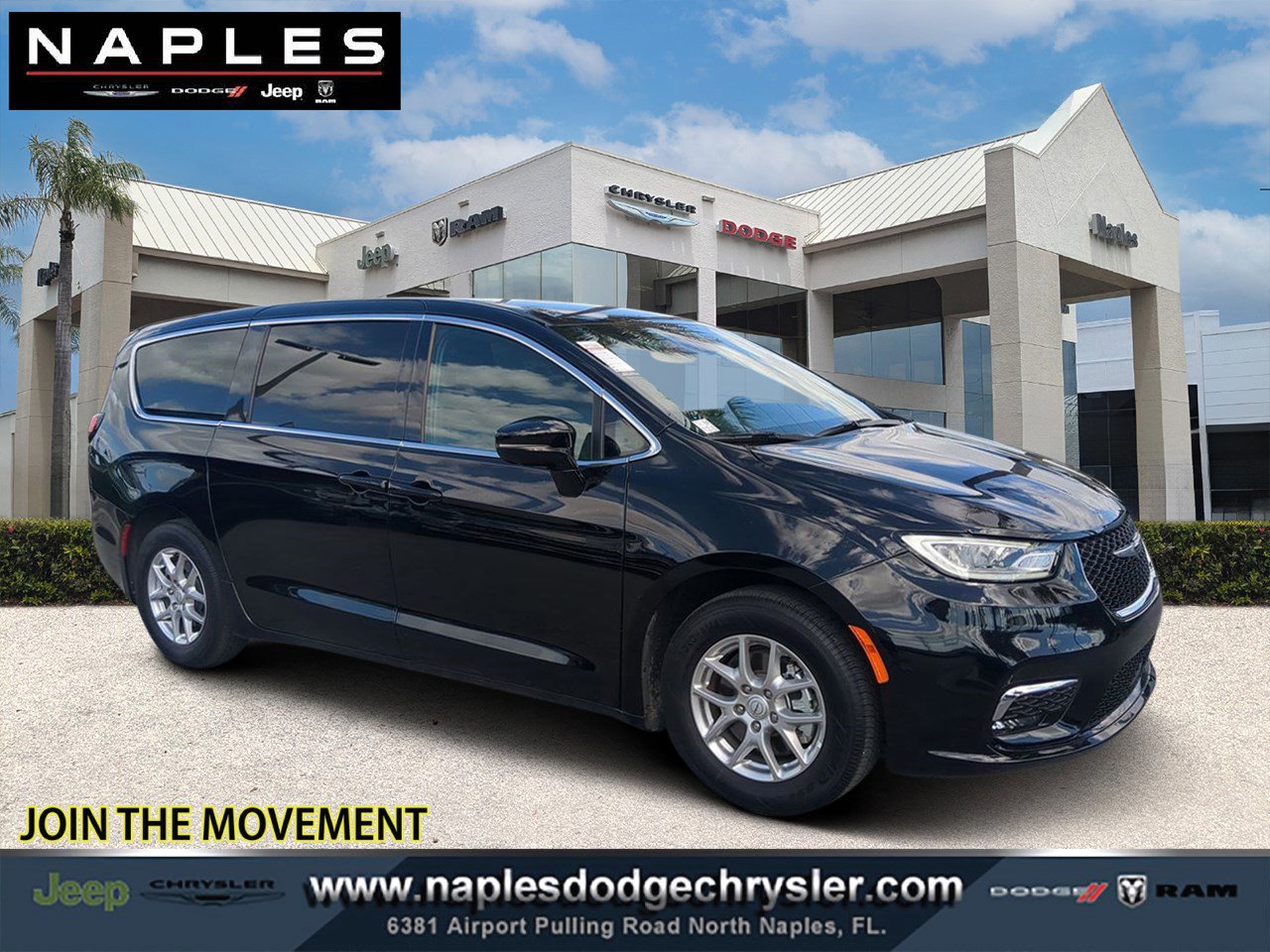 2025 Chrysler Pacifica Select's photo