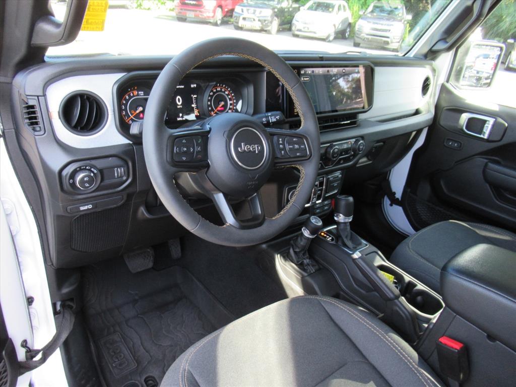 2024 Jeep Gladiator Sport S photo 16