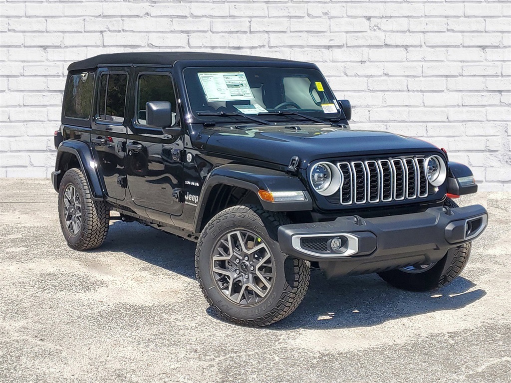 2024 Jeep Wrangler 4-Door Sahara