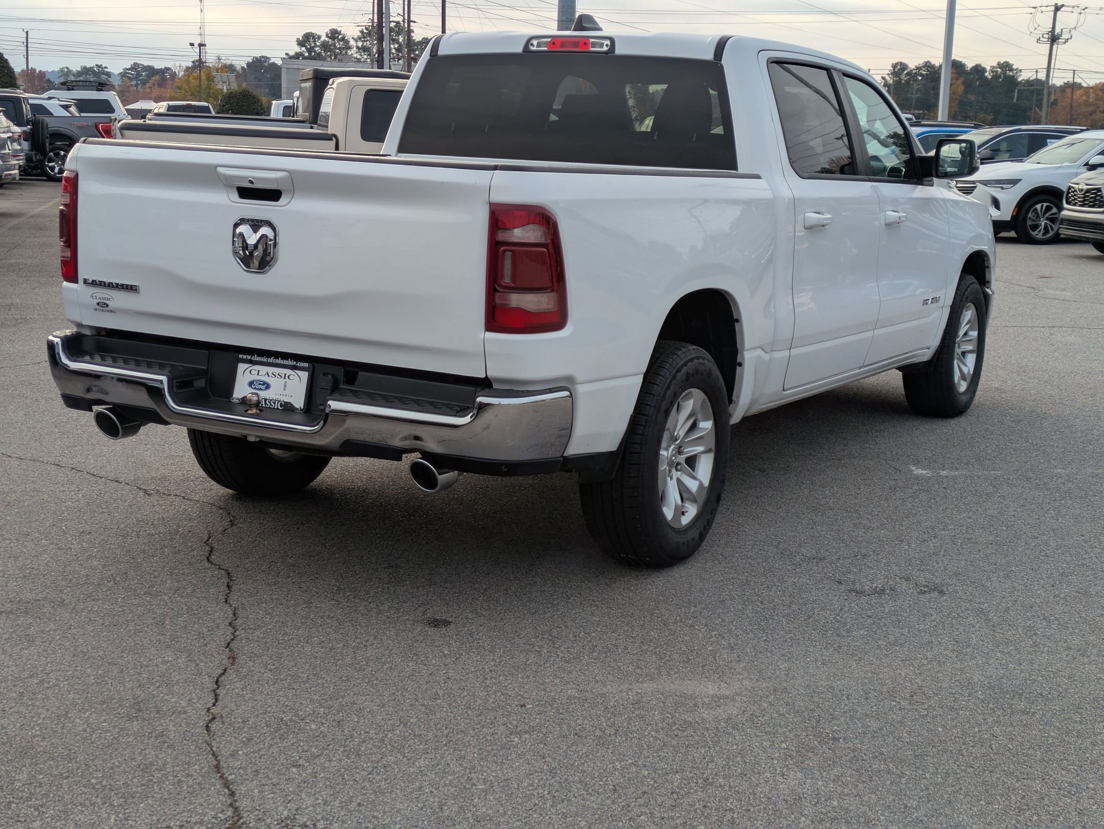 2024 Ram 1500 Laramie photo 4