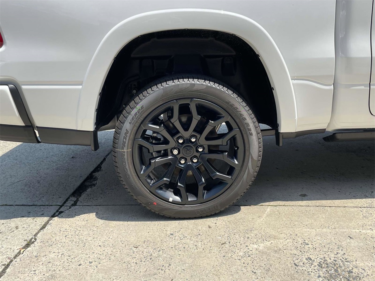 2025 Ram 1500 Limited photo 31