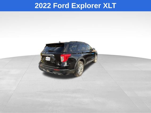 2022 Ford Explorer XLT photo 13