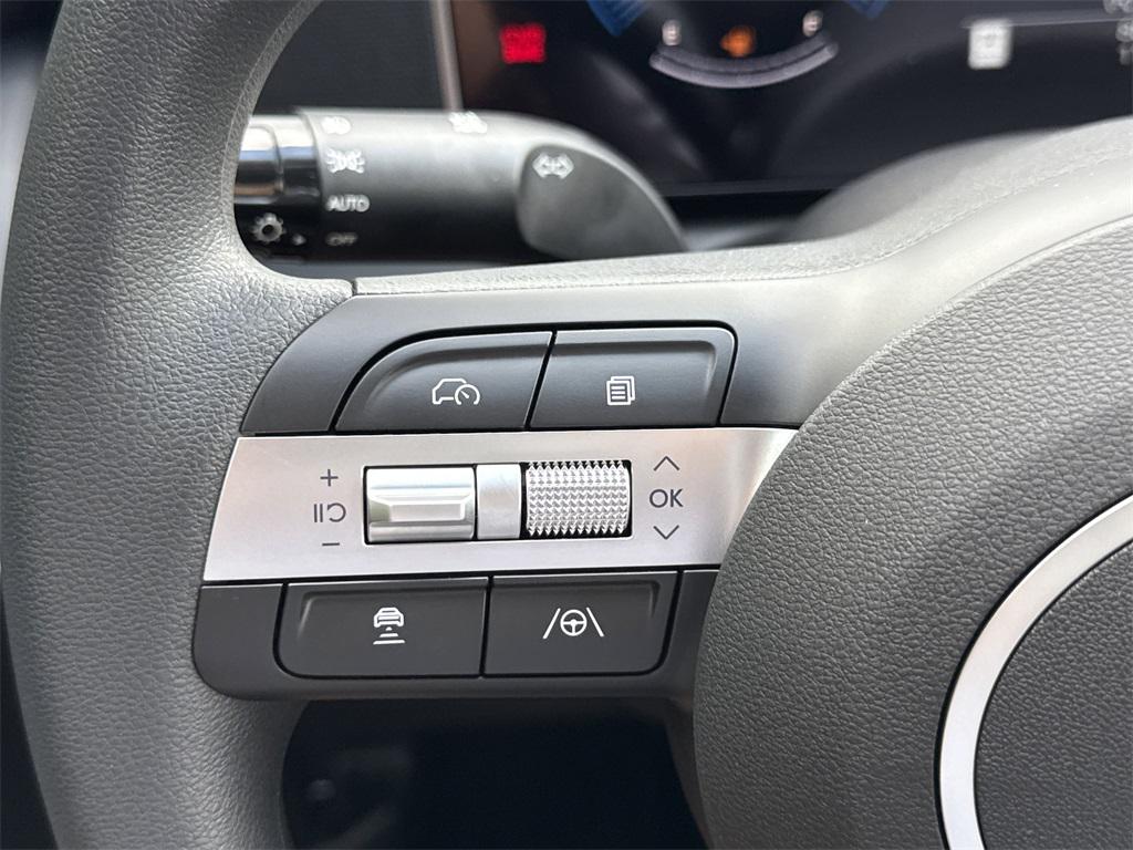 2026 Hyundai Tucson SE photo 19