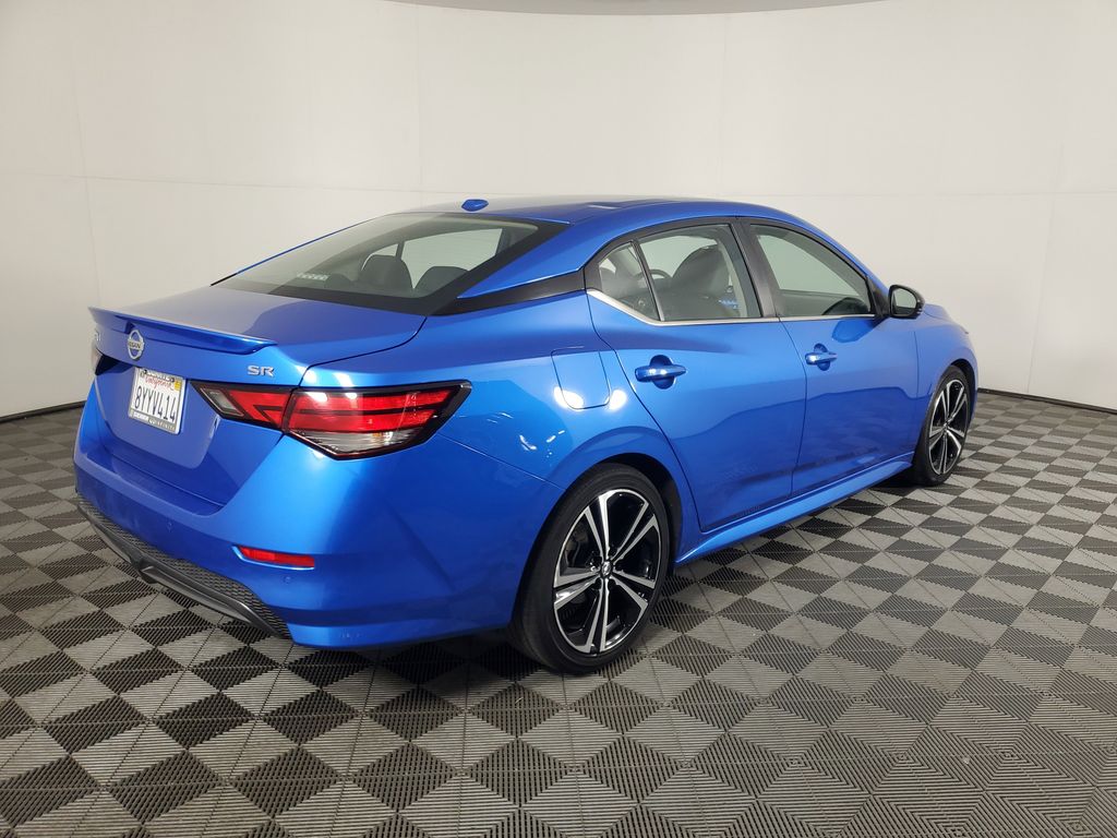 2022 Nissan Sentra SR photo 4