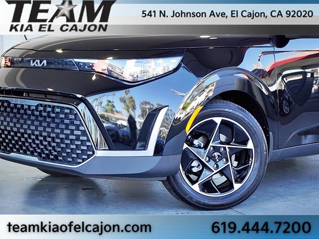 2025 Kia Soul EX photo 3