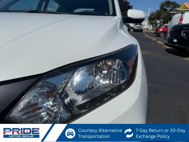 2018 Honda HR-V LX photo 9