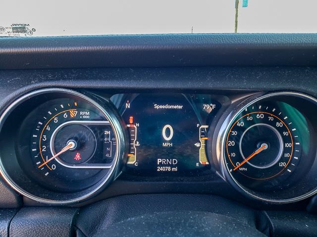 2021 Jeep Wrangler Unlimited Sahara photo 19