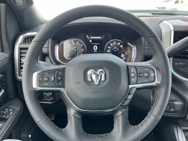 2025 Ram 2500 Laramie photo 7