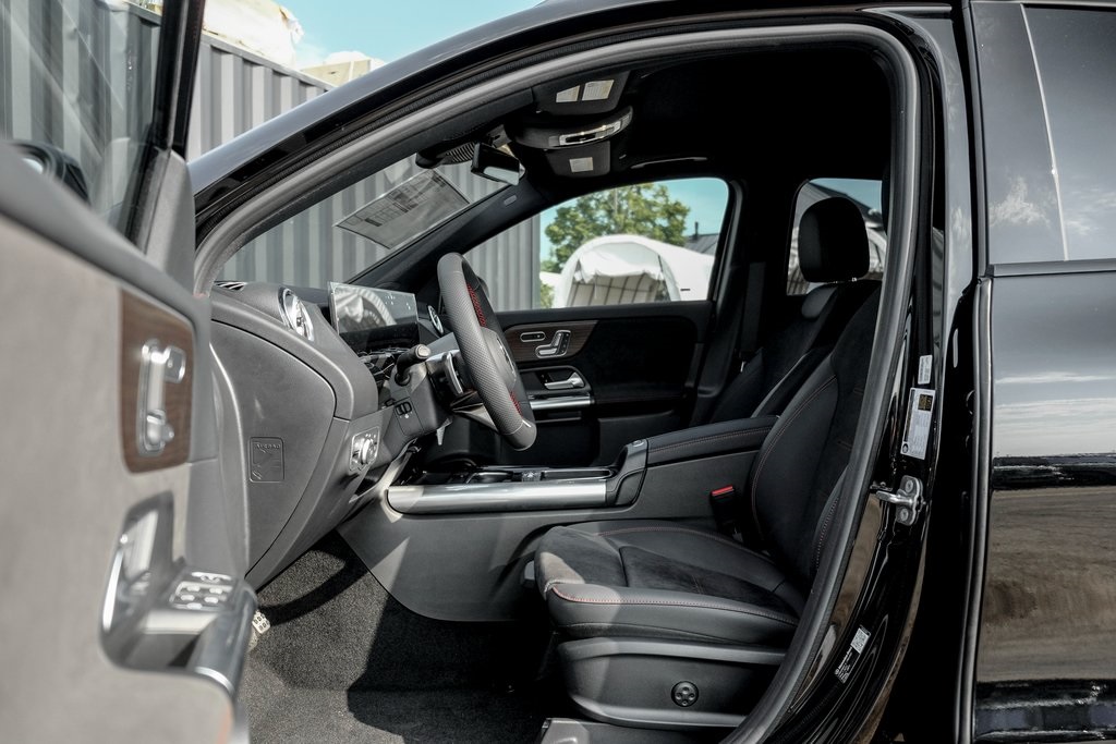 2026 Mercedes Benz GLA 250 4MATIC photo 11