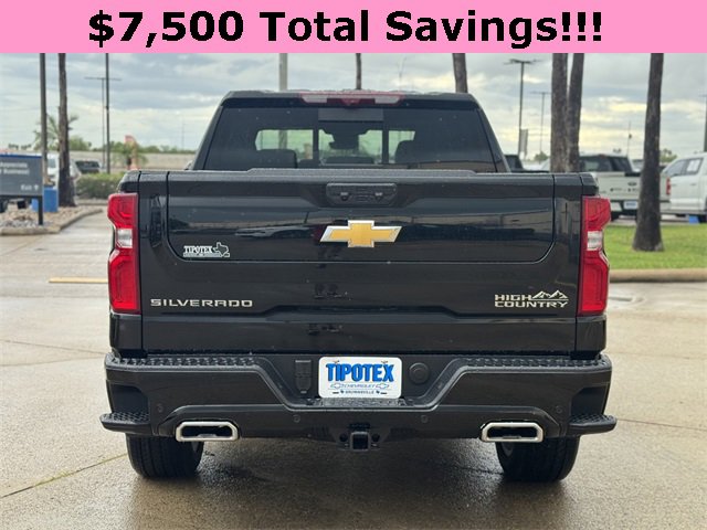 2026 Chevrolet Silverado 1500 High Country photo 3