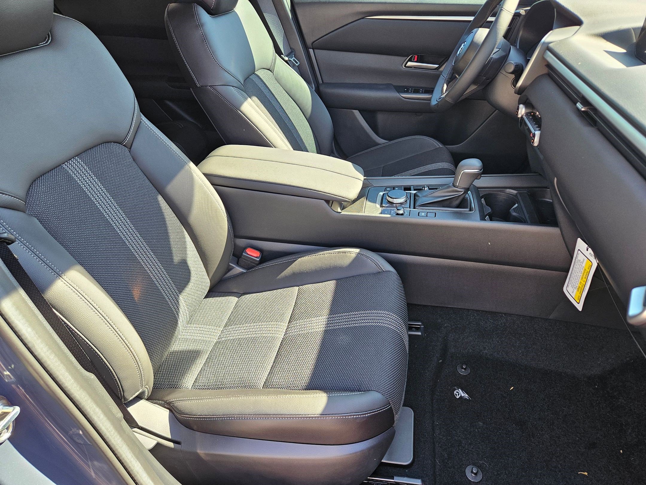 2025 Mazda CX-50 Preferred photo 15