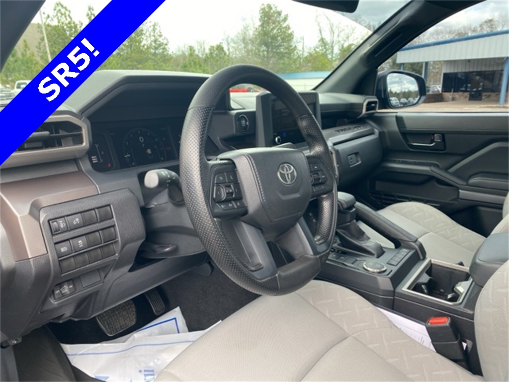 2024 Toyota Tacoma SR5 photo 14
