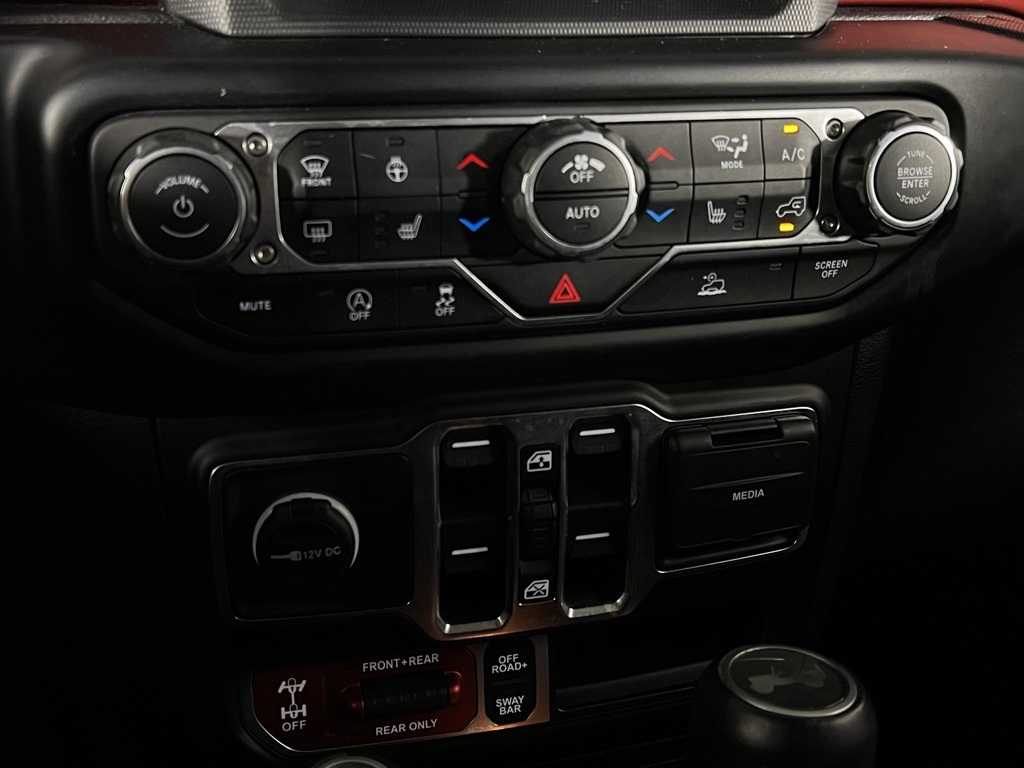2022 Jeep Wrangler Unlimited Rubicon photo 15