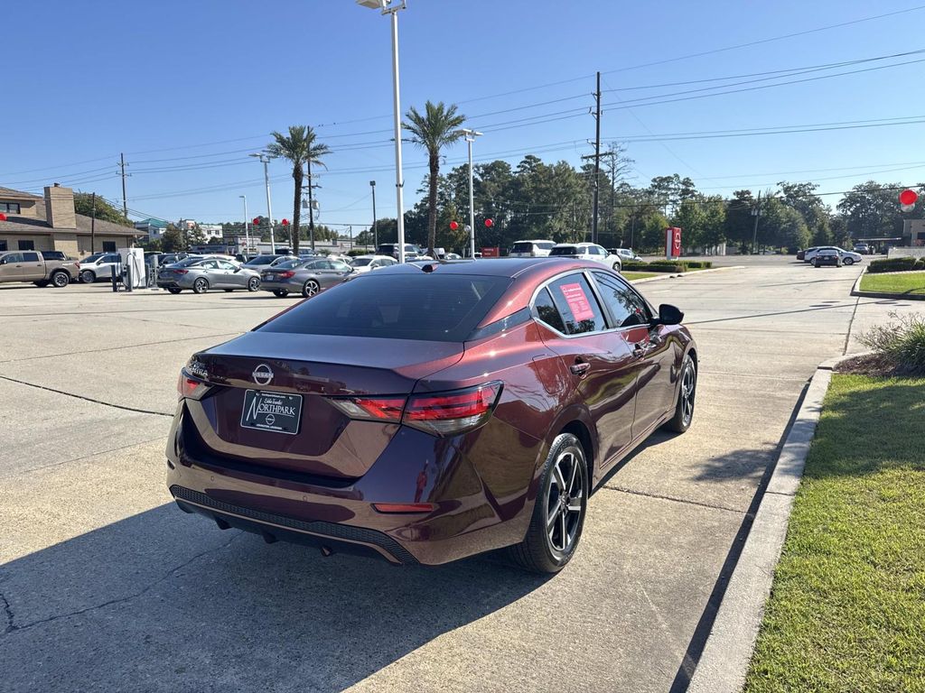 2025 Nissan Sentra SV photo 6