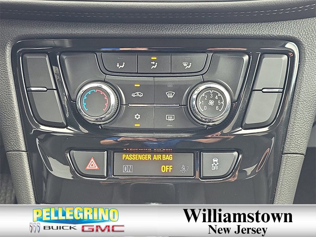 2022 Buick Encore Preferred photo 11