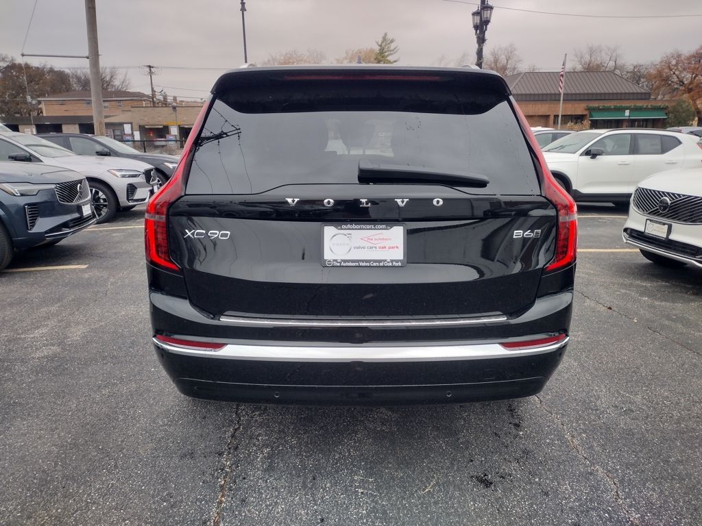 2026 VOLVO XC90 - Image 7