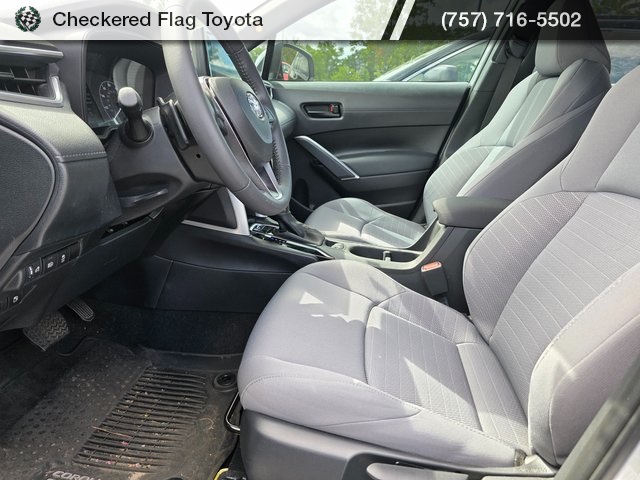 2023 Toyota Corolla Cross Hybrid SE photo 9