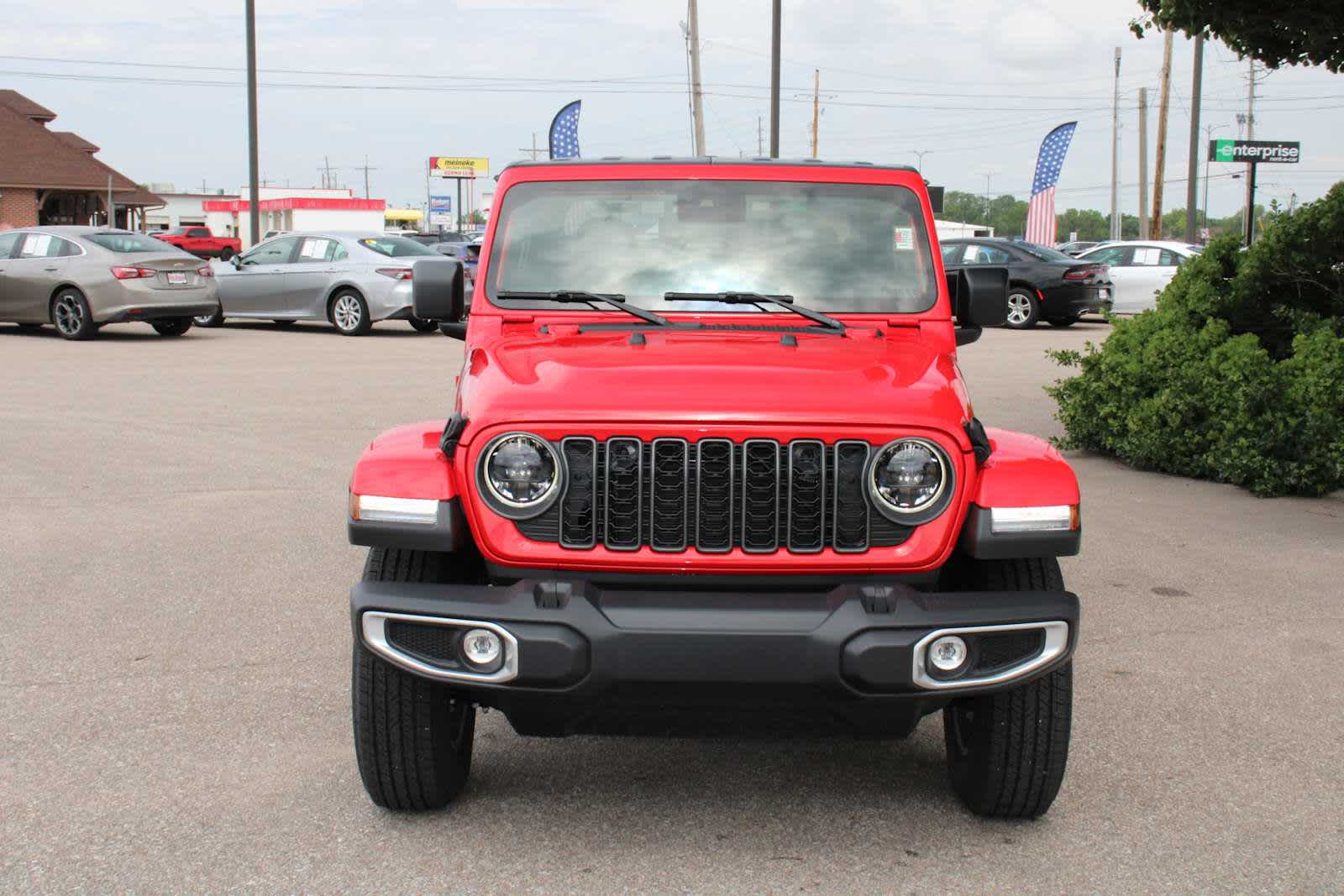 2025 Jeep Gladiator Sport S photo 3