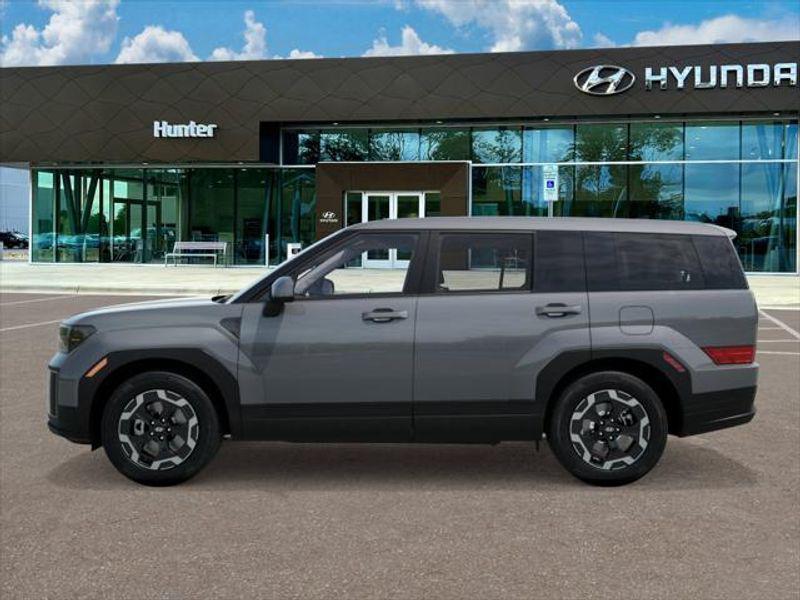 2026 Hyundai Santa Fe SE photo 3
