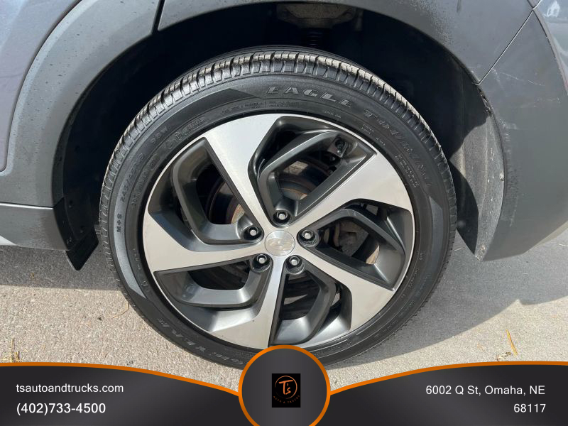 2018 Hyundai Tucson Value photo 3