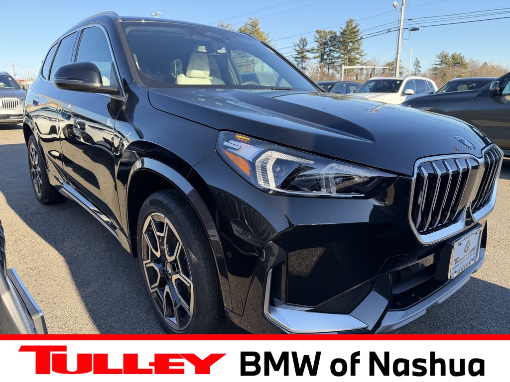 2026 BMW X1 28i's photo