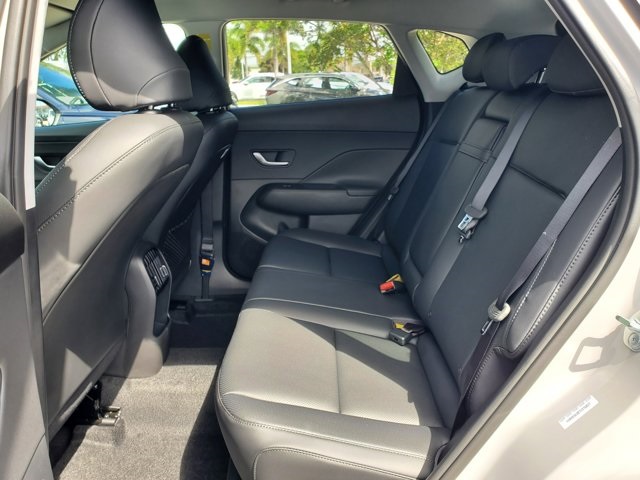 2026 Hyundai Kona SEL photo 7