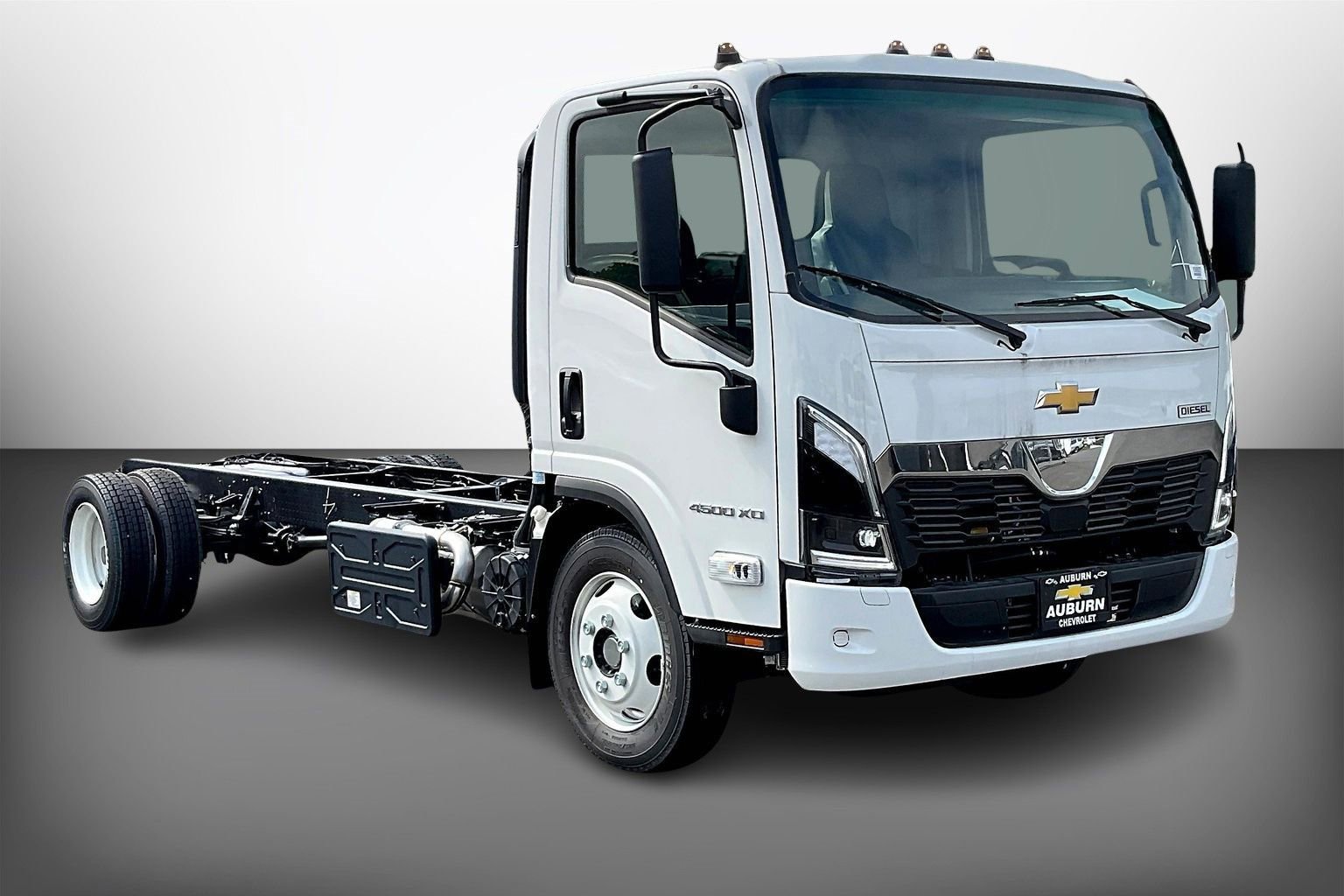 2025 Chevrolet Low Cab Forward Base's photo