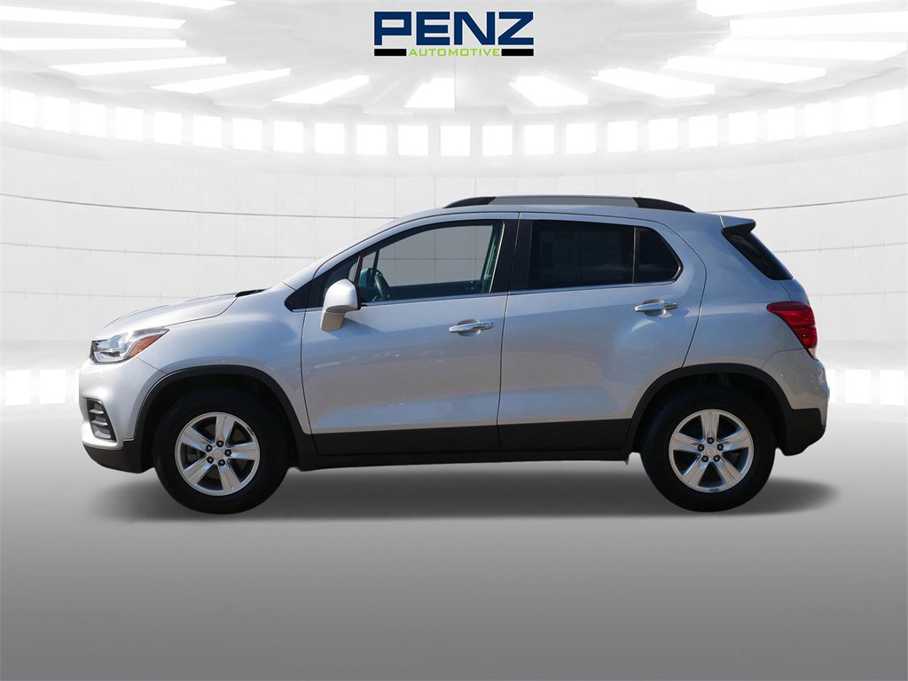 2017 Chevrolet Trax LT photo 4