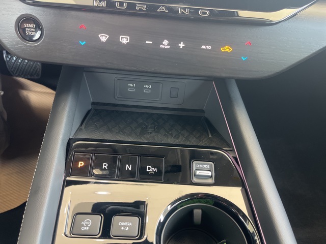 2025 Nissan Murano Platinum photo 18