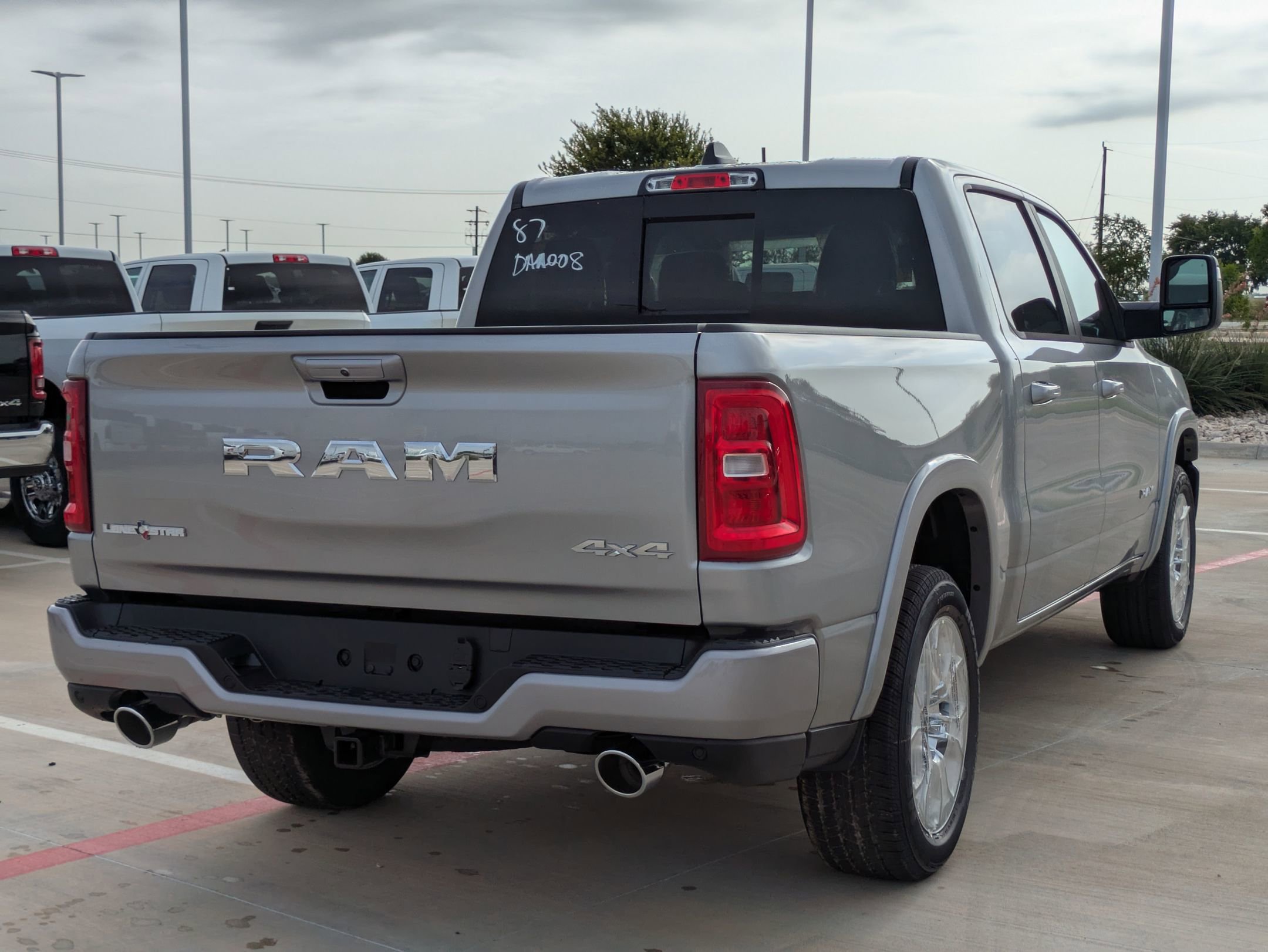 2025 Ram 1500 Big Horn Lone Star photo 3
