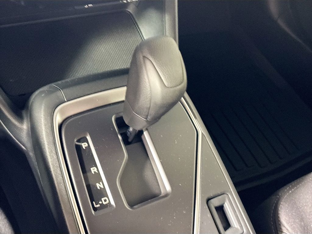 2025 Subaru Impreza Base photo 17