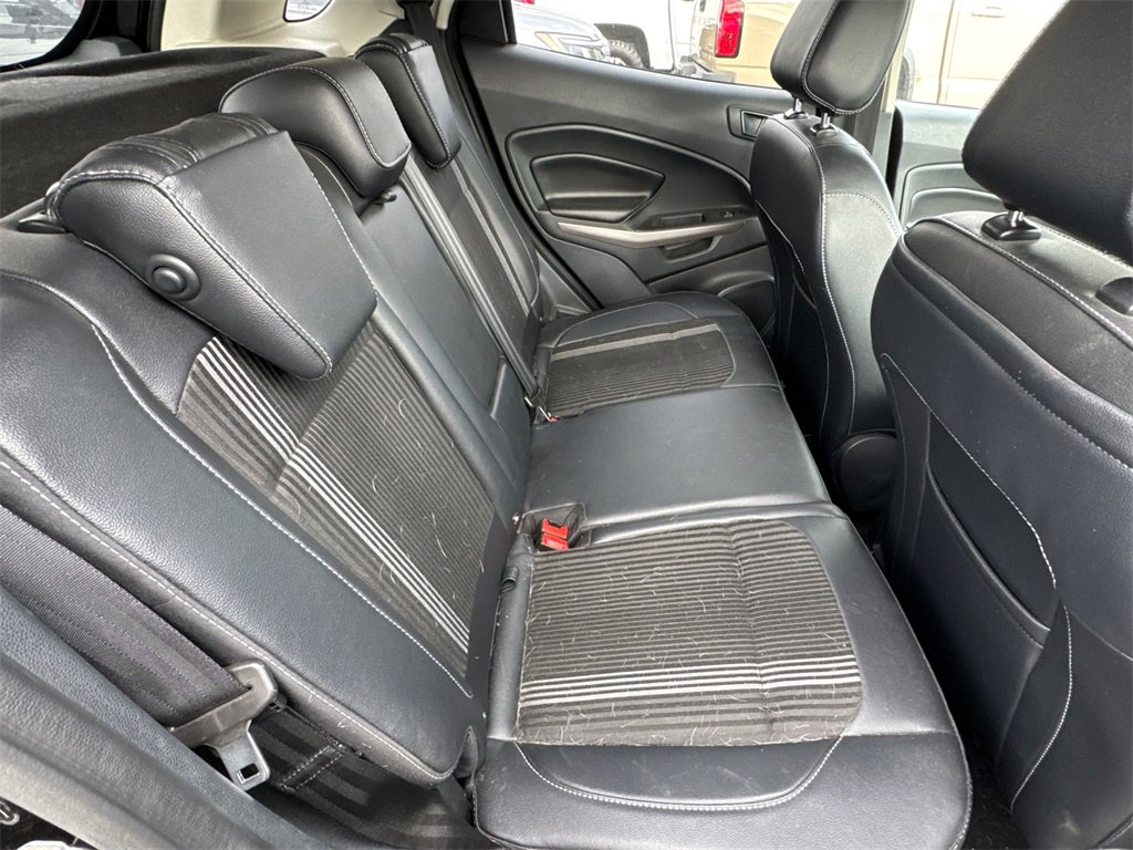 2019 Ford EcoSport SES photo 6