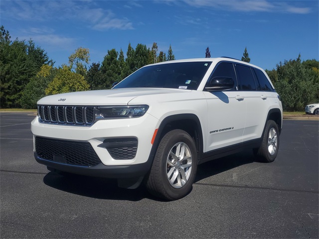 2024 Jeep Grand Cherokee Laredo photo 24